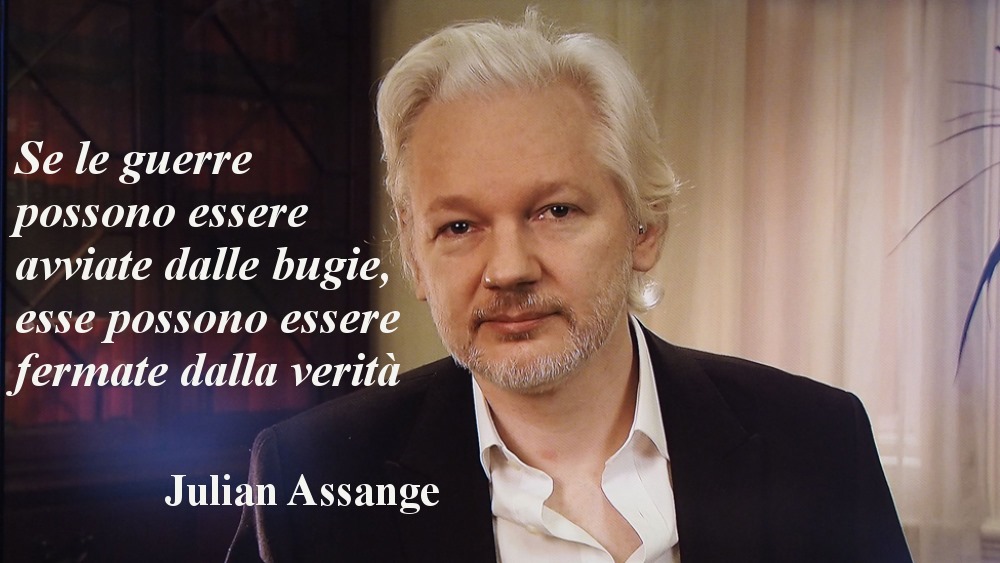 Risultato immagini per Le bugie contro Julian Assange